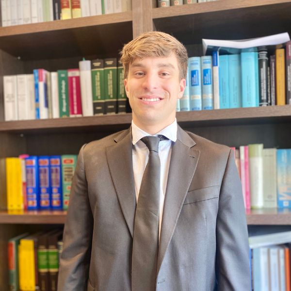 Esteban KNEZ